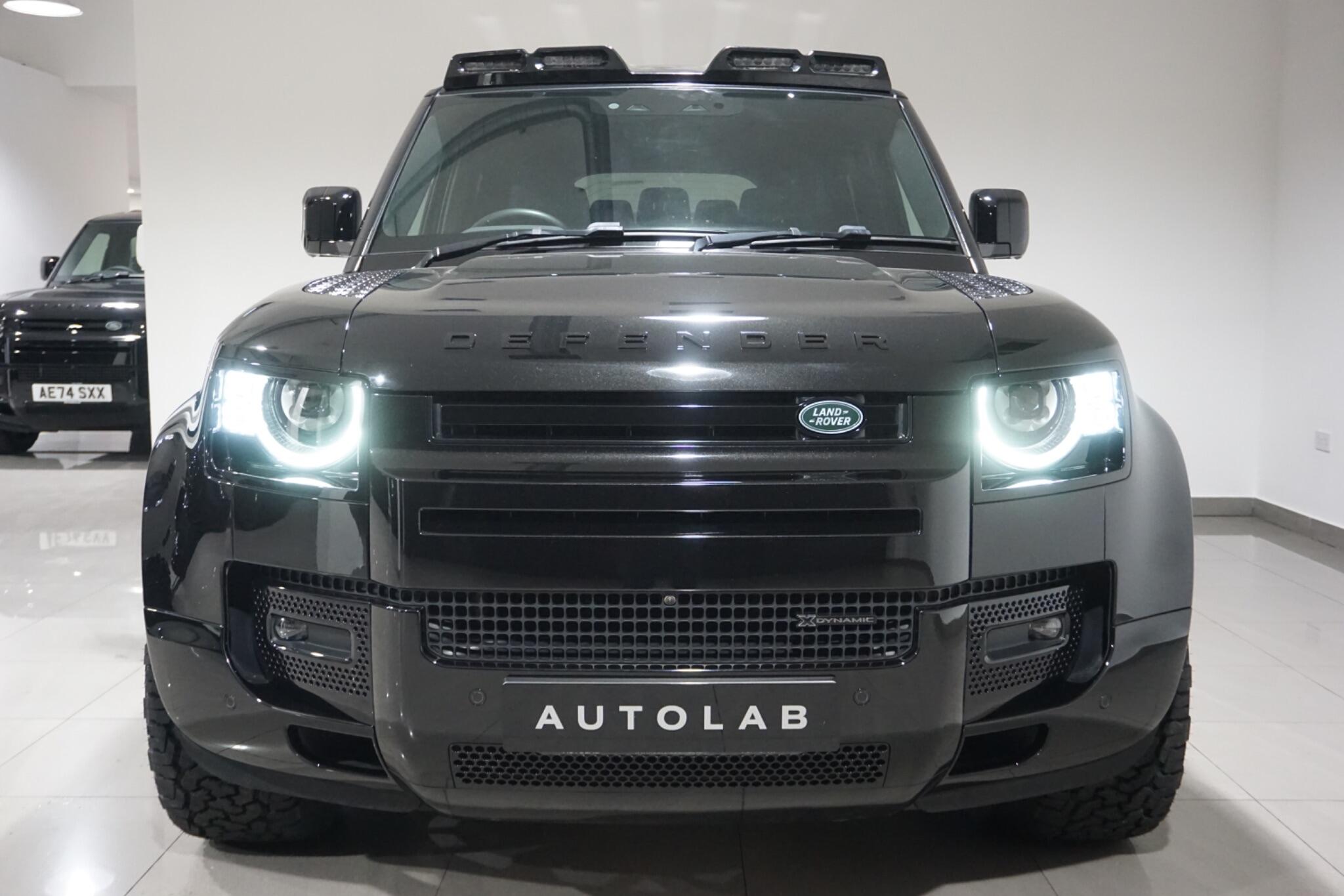 Land Rover Defender 110 3.0 D250 MHEV X-Dynamic HSE SUV 5dr Diesel Auto 4WD Euro 6 (s/s) (250 ps)